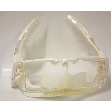 Kåpa Essenza Vit Front nedre