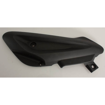 Kåpa Piccolo mattsvart svingskydd höger