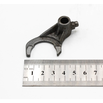 FORK,CENTER GEARSHIFT